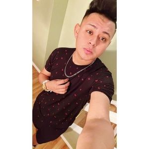 Meet your Posher, Isaac